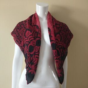 CASCA for MAGID Scarf Red Black Floral Geometric 100%Silk Dark Romantic Square